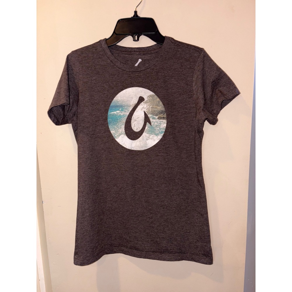 OluKai Waena Womens Medium Graphic T-Shirt Heathered Brown Fish Hook Ocean Logo